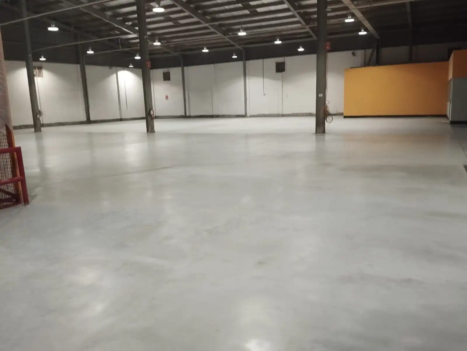 DHl-Express-Service-polycrete-mf-flooring